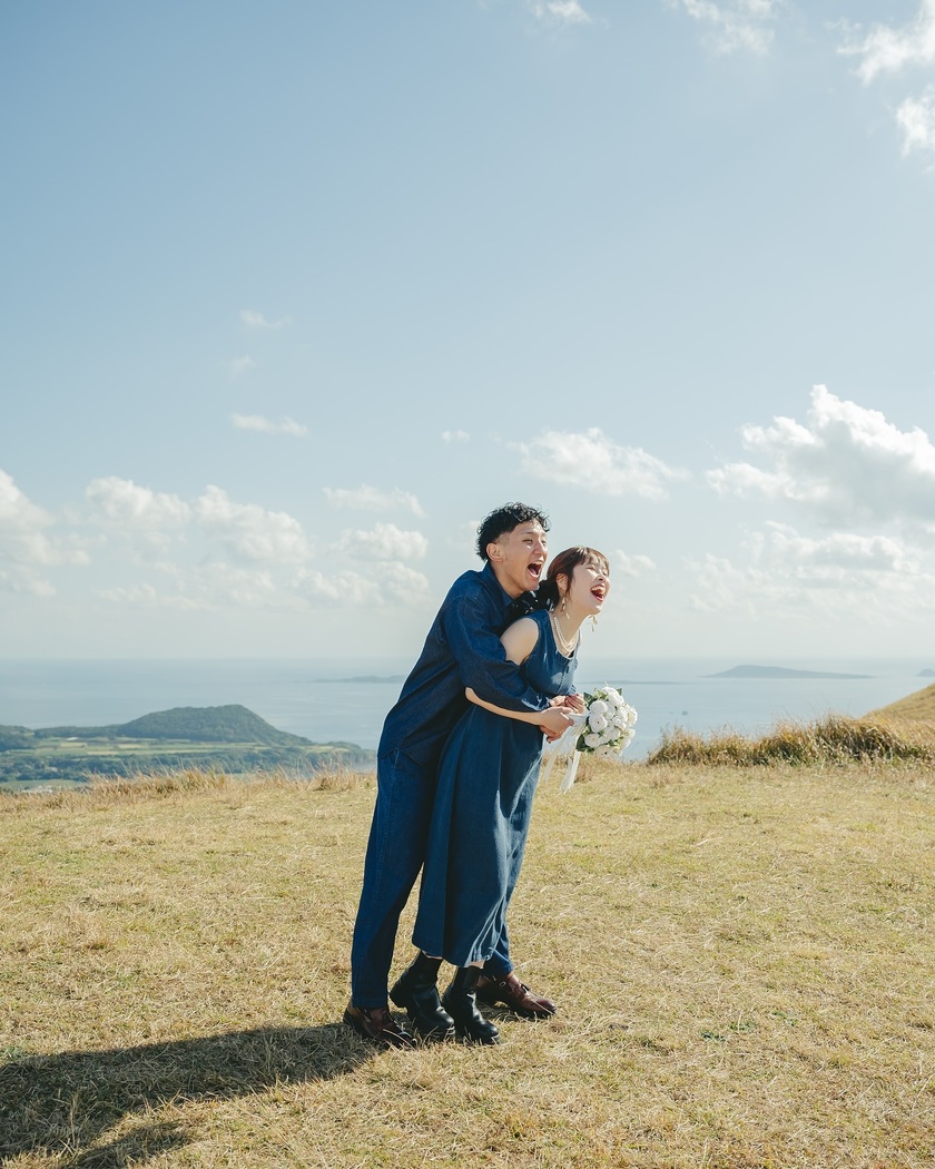 真似したい！2025年版最新デニム前撮りのおしゃれなお手本＆おすすめアイテム特集🩵💙にて紹介している画像