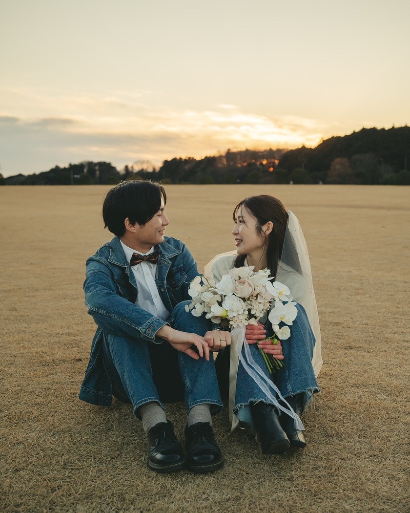 真似したい！2025年版最新デニム前撮りのおしゃれなお手本＆おすすめアイテム特集🩵💙にて紹介している画像