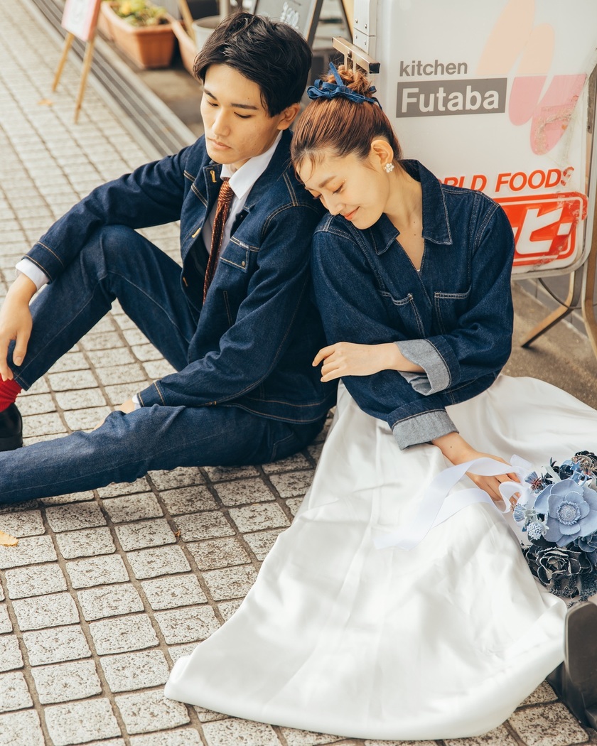 真似したい！2025年版最新デニム前撮りのおしゃれなお手本＆おすすめアイテム特集🩵💙にて紹介している画像