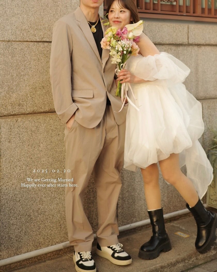 みんな可愛い♡令和5年。今どきカップルの入籍しましたフォト用コーデお手本11選にて紹介している画像