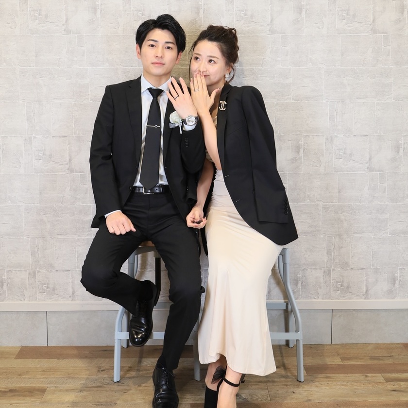 みんな可愛い♡令和5年。今どきカップルの入籍しましたフォト用コーデお手本11選にて紹介している画像