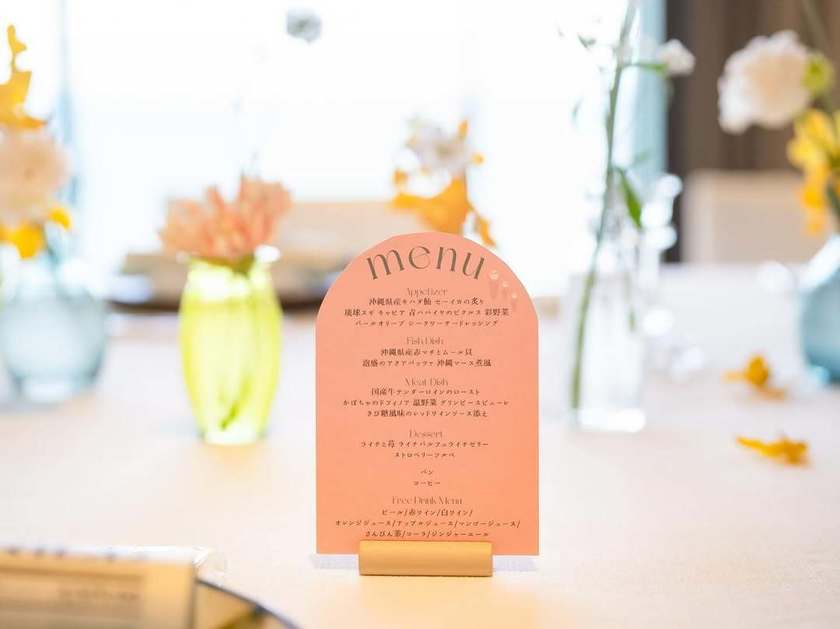 可愛いから真似したい♡先輩花嫁さん作・パール付きペーパーアイテムデザイン特集にて紹介している画像