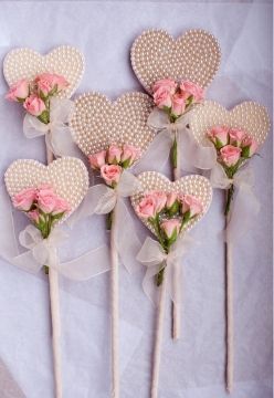 A Featured Collection of Adorable Romantic Items with Rose Motifs ♡にて紹介している画像