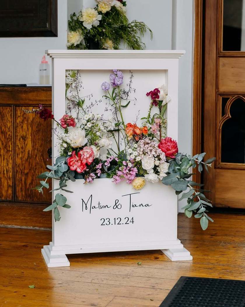 アリエクリンクあり🔗お花ボックス付き【プランター型ウェルカムボード】の作り方とデザイン特集🪧🌷にて紹介している画像