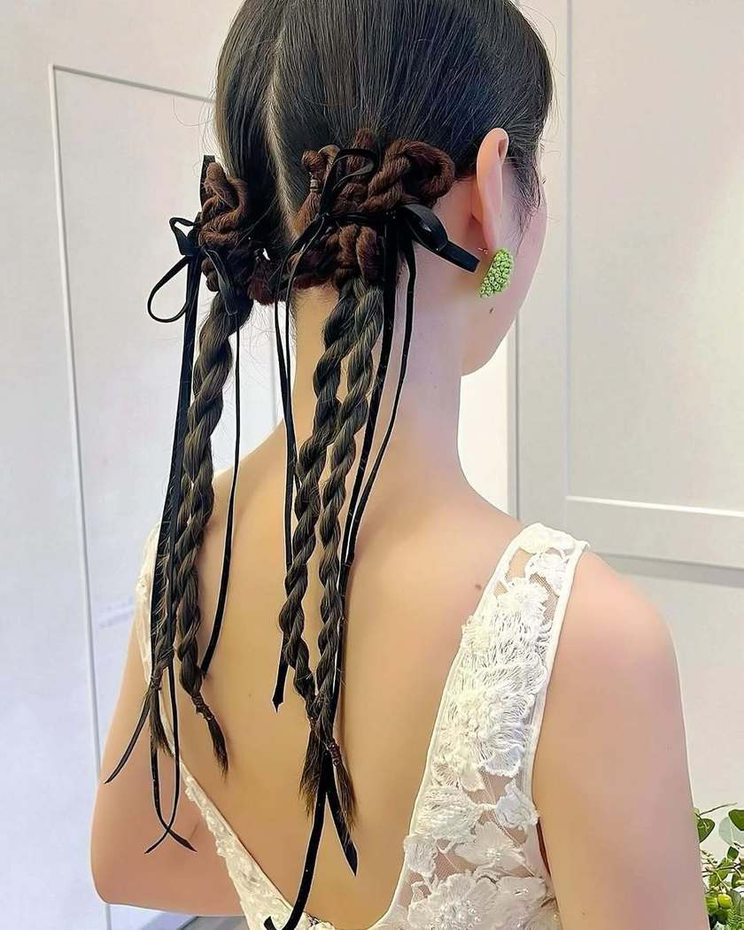 ヘアメイクアーティストhiroさんが手掛ける♡お手本にしたい【リボンヘア】wedding style⑫選にて紹介している画像