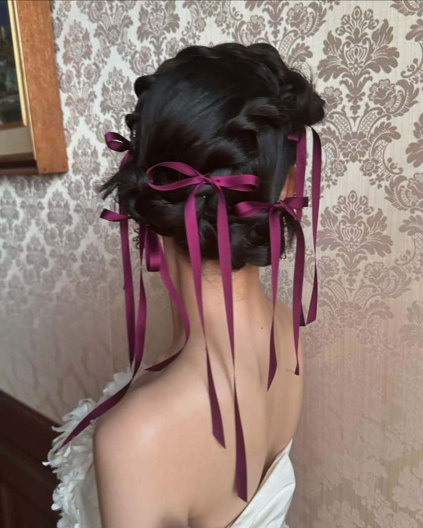 ヘアメイクアーティストhiroさんが手掛ける♡お手本にしたい【リボンヘア】wedding style⑫選にて紹介している画像