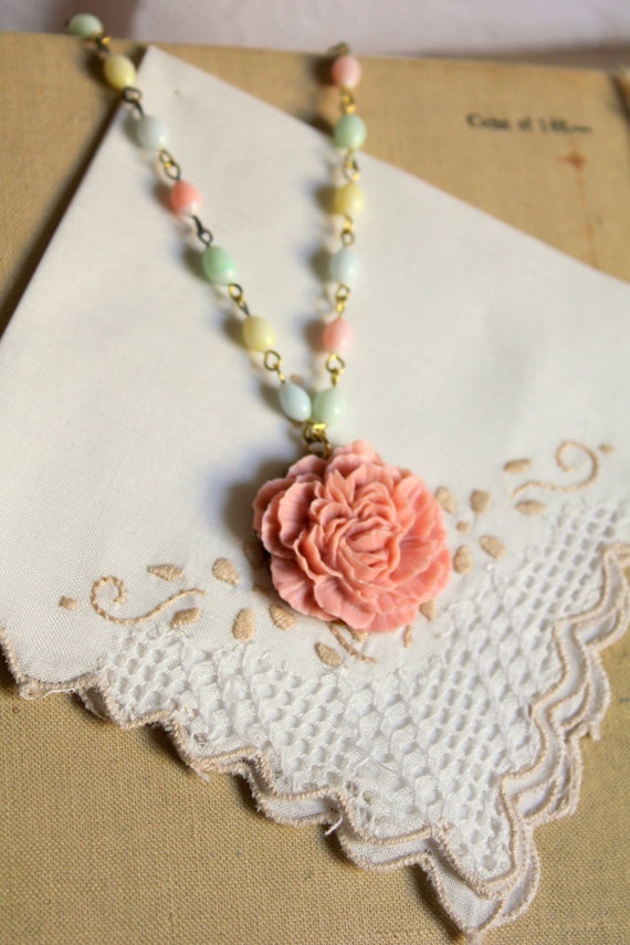 A Featured Collection of Adorable Romantic Items with Rose Motifs ♡にて紹介している画像