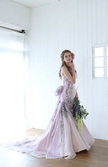 The Dress that Perfectly Accentuates Your Sculpted Figure! Exquisitely Beautiful in a Mermaid Line♡にて紹介している画像