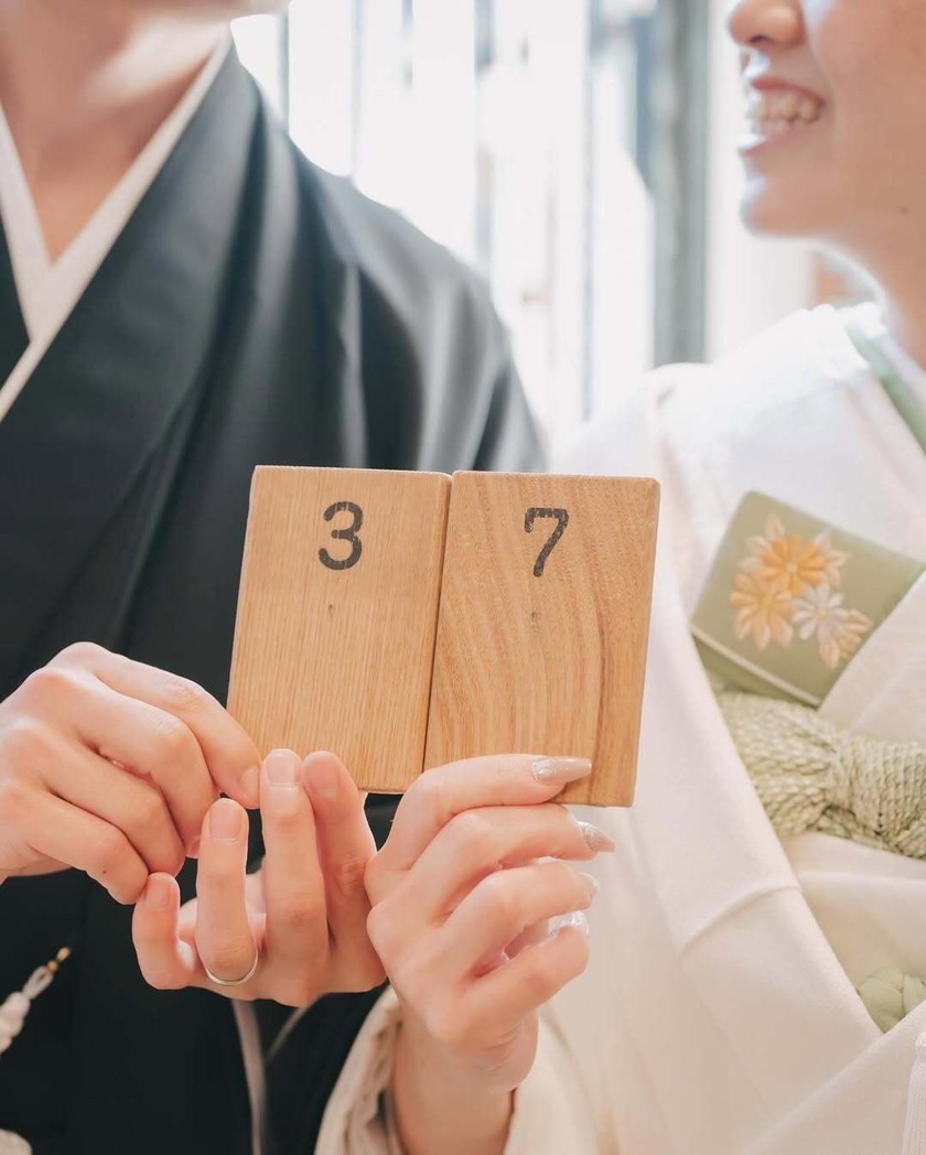 サウナー夫婦必見！結婚式にも“ととのい”を《サウナ婚》テーマのウェディングアイデア9選♨️にて紹介している画像