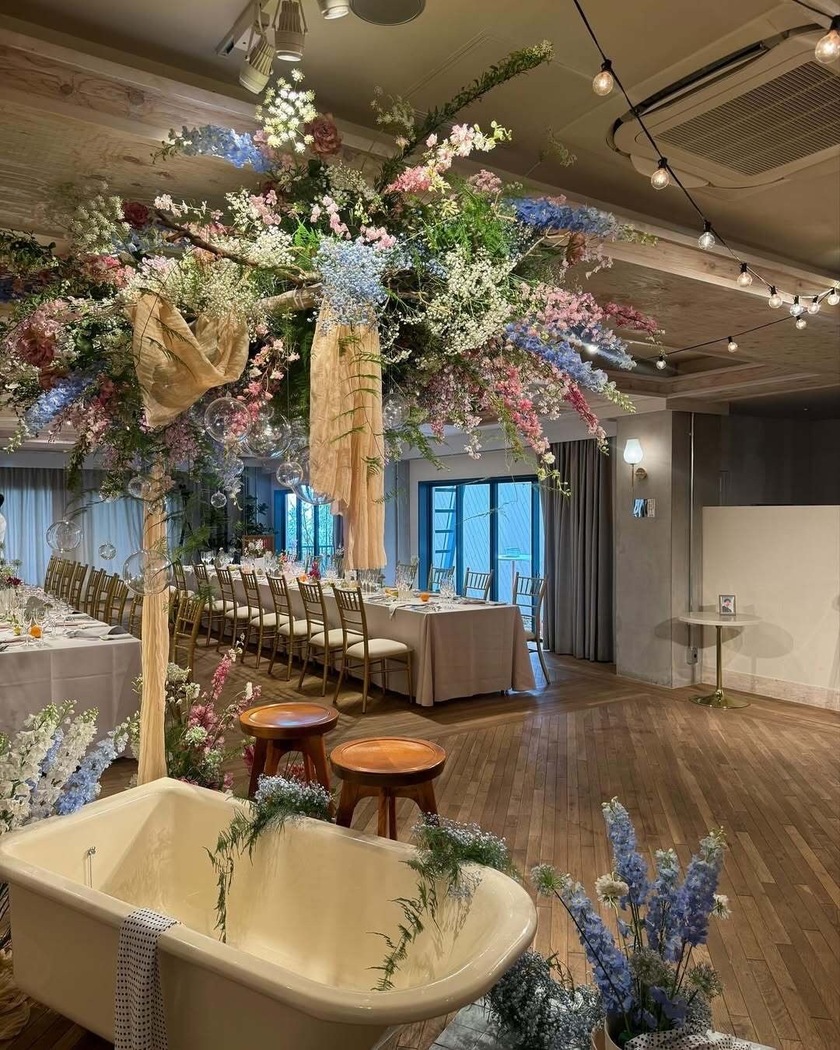 サウナー夫婦必見！結婚式にも“ととのい”を《サウナ婚》テーマのウェディングアイデア9選♨️にて紹介している画像