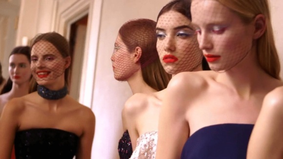 Introducing the Masterpiece of Fashion Film History: "Dior and I" ♡にて紹介している画像