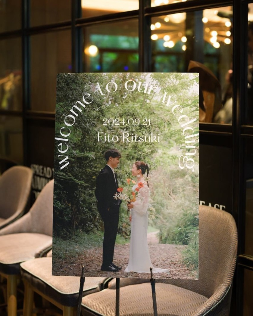 2025〜2026年に結婚式を挙げる花嫁さんへ♡写真メインのウェルカムボード最新お手本8選♡にて紹介している画像