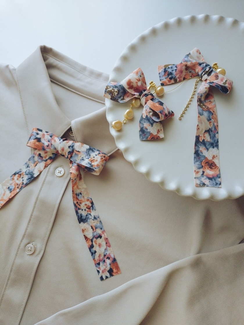 新郎アイテム迷子はもう卒業！おしゃれ＆かわいすぎる『unicopi』で蝶ネクタイのオーダーメイドが可能🎀にて紹介している画像