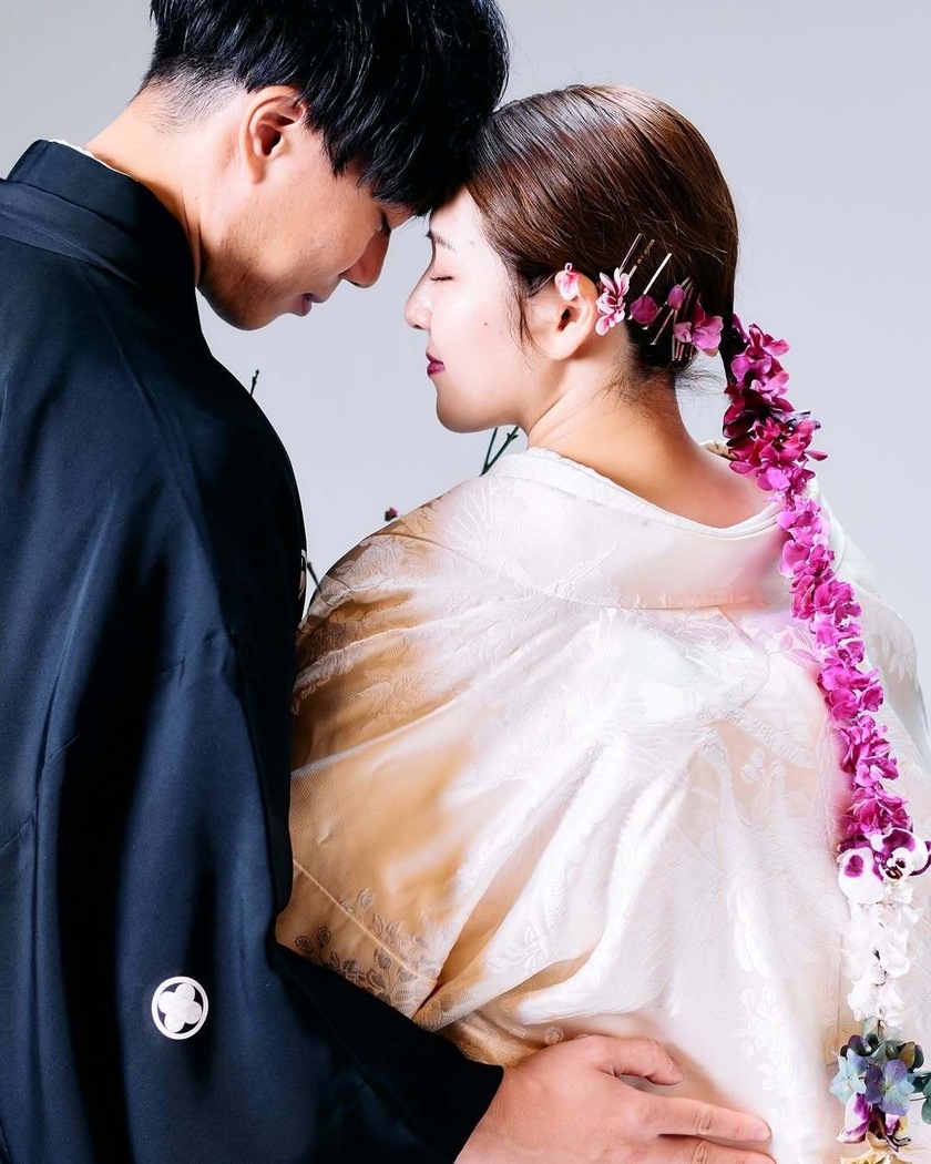 まるでモダンな和製ラプンツェルのよう♡生花でできた日本髪の現代版『尾長』を見つけました💐にて紹介している画像