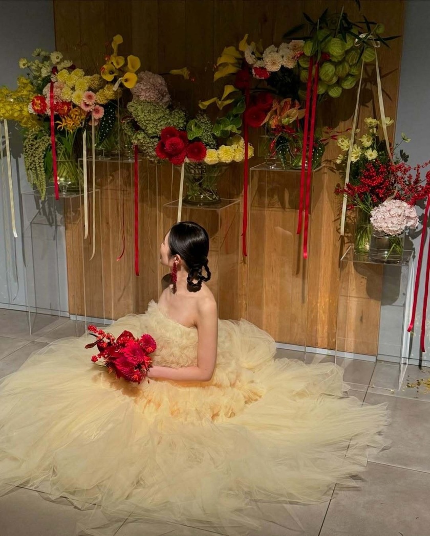 かわいくて美味しそうな名前が気になる🍩🎀三つ編みツインアレンジの「ドーナツヘア」10選にて紹介している画像