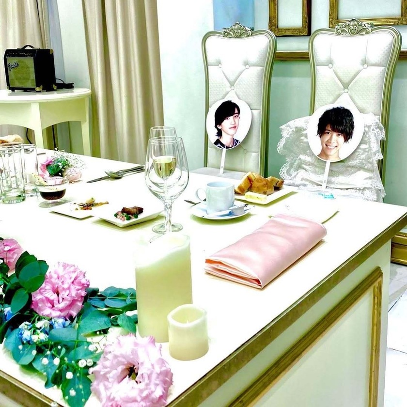 「推し」もいっしょに過ごしたい❤️‍🔥自分たちの好きに囲まれる【推し活ウェディング】アイデア8選にて紹介している画像