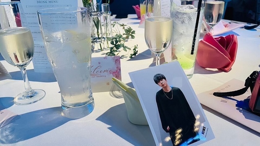 「推し」もいっしょに過ごしたい❤️‍🔥自分たちの好きに囲まれる【推し活ウェディング】アイデア8選にて紹介している画像