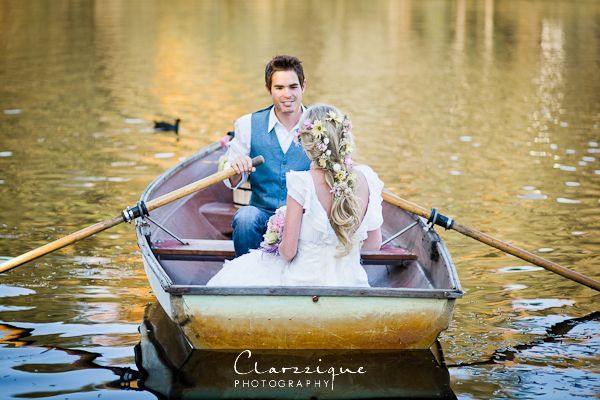 Disney Princess "Tangled" Themed Wedding ♡にて紹介している画像