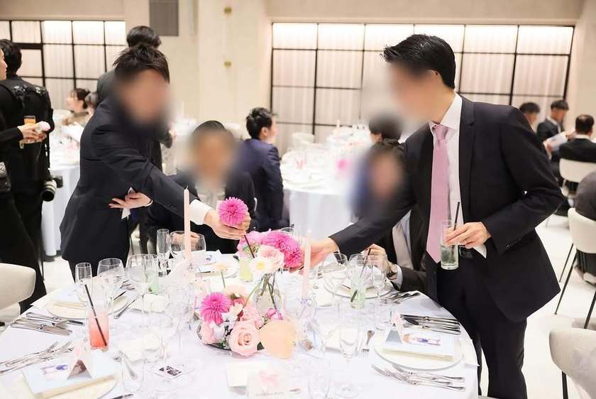 色だけじゃない！ドレスのデザインやヘアスタイル、持ちもの予想まで。進化系再入場クイズ9つの工夫アイデア＊にて紹介している画像