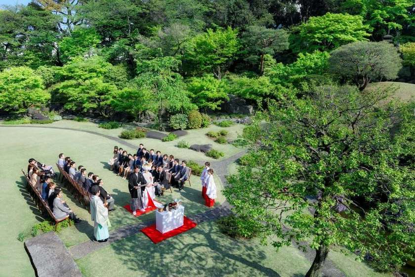 クラシカルで歴史ある雰囲気が好きなら♡おすすめしたい歴史のある会場6選♡（東京と神戸！）にて紹介している画像