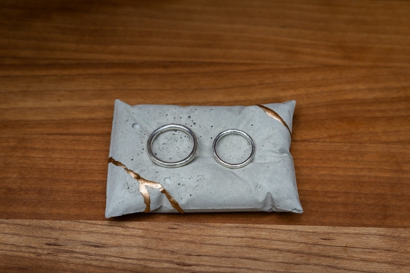 大切な指輪の特等席💍2025年に参考にしたいおしゃれなリングピローのデザイン11選にて紹介している画像