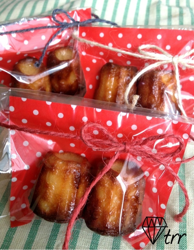 Feel Like a Parisian: Three Specialty Shops for French Pastry Canelé ♡にて紹介している画像