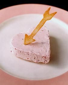 Cute and Delicious: A Collection of Adorable Heart-Shaped Sweets♡にて紹介している画像