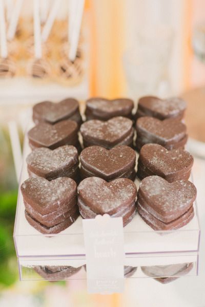 Cute and Delicious: A Collection of Adorable Heart-Shaped Sweets♡にて紹介している画像