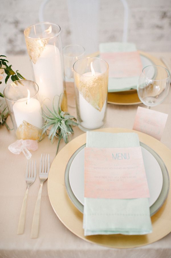 絵具で簡単花嫁DIY♡オリジナル水彩画ペーパーアイテムを作ろう！にて紹介している画像