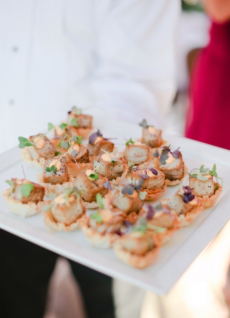 Cute Finger Foods: Colorful Bruschetta to Add Flair to Your Partyにて紹介している画像