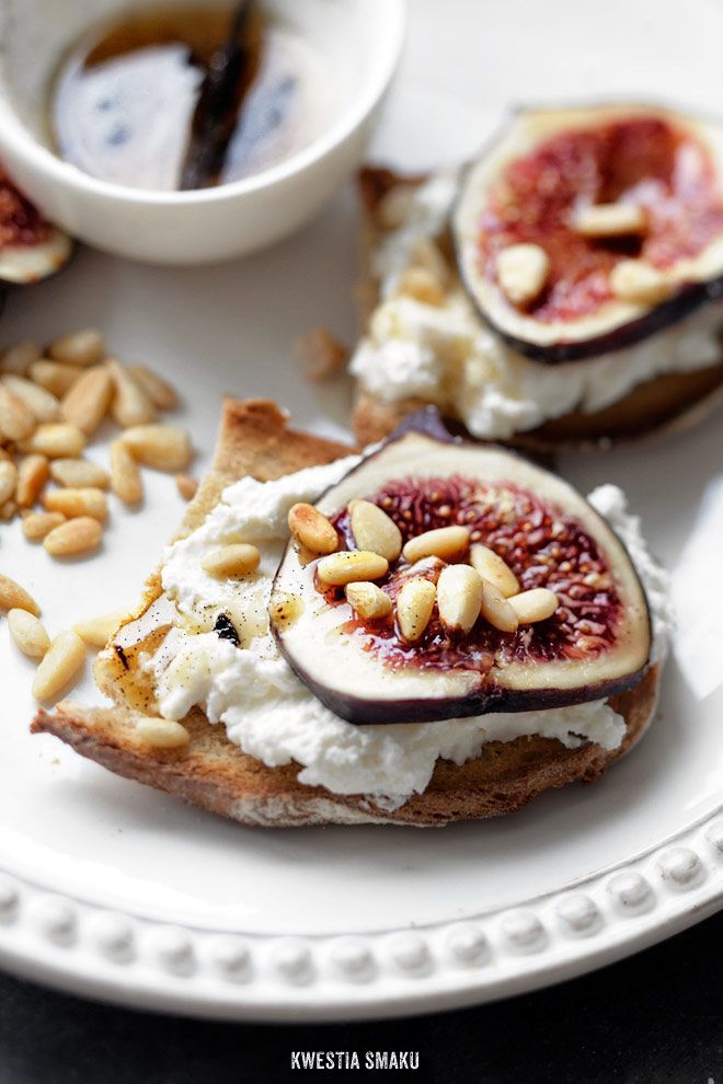 Cute Finger Foods: Colorful Bruschetta to Add Flair to Your Partyにて紹介している画像