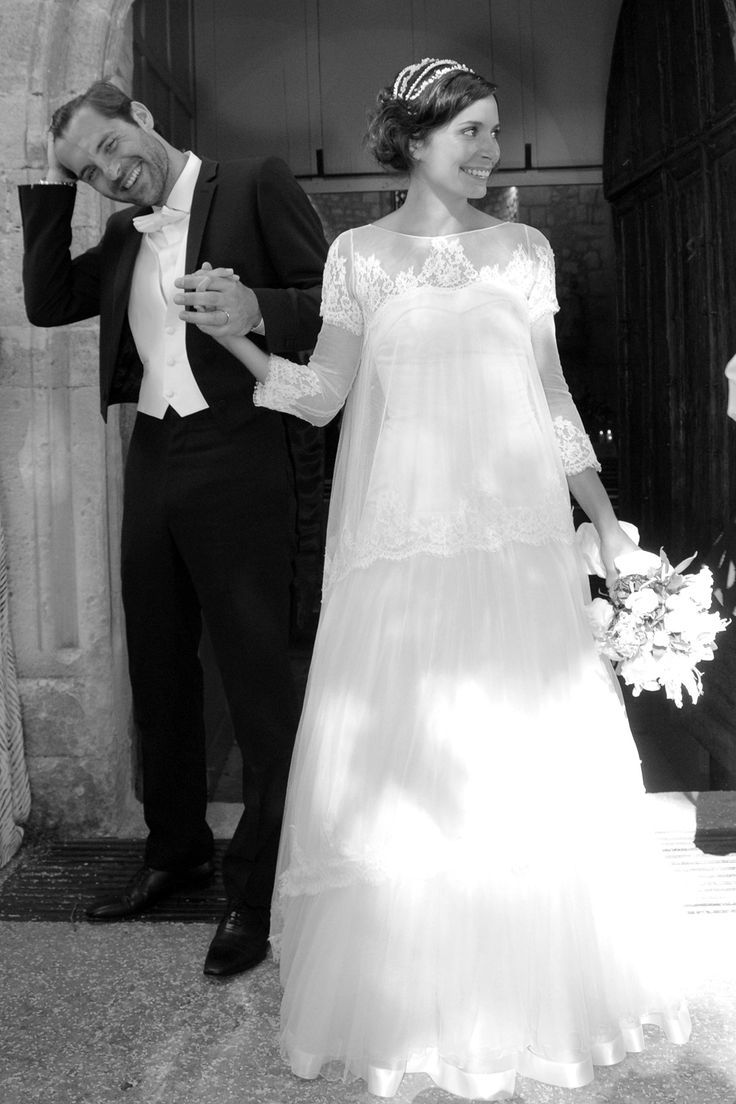 French Chic and Heartfelt: Adult Weddings with Delphine Manivet's Dresses＊にて紹介している画像