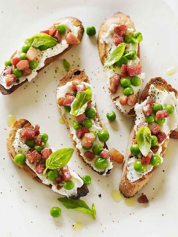 Cute Finger Foods: Colorful Bruschetta to Add Flair to Your Partyにて紹介している画像