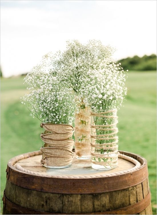 The Symbol of Purity: Adorable Weddings Featuring Baby's Breath as the Main Flower!にて紹介している画像