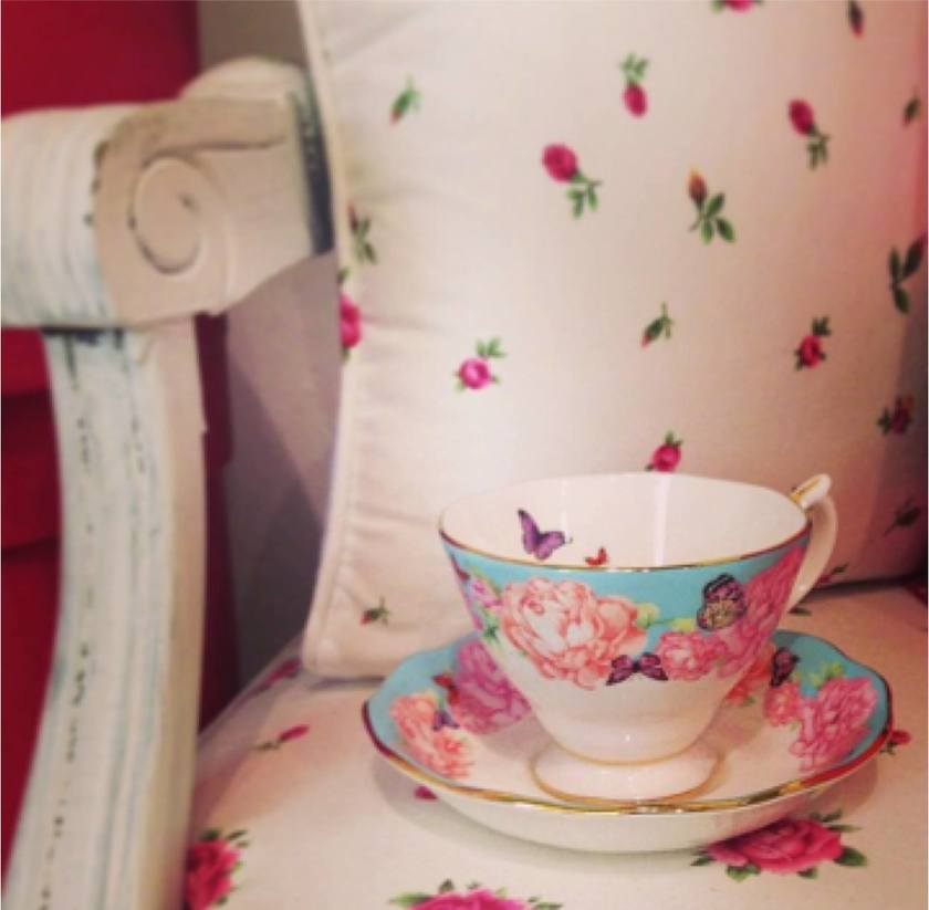 Miranda Kerr Collaborates with 'Royal Albert' - Adorable Floral and Butterfly Ceramics That Will Make You Swoon♡にて紹介している画像