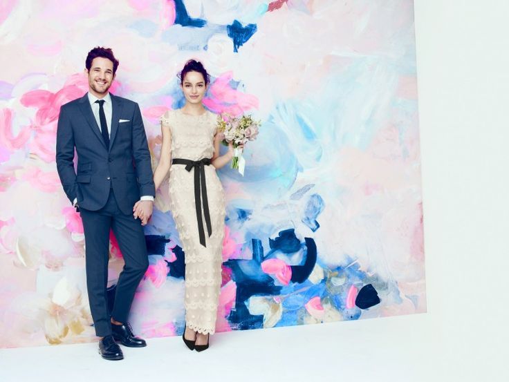 【水彩画でフォトブース！？】話題の水彩で一気にお洒落なウェディングフォト＊にて紹介している画像