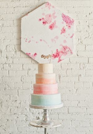 "Please Make It Just Like This♡ Shockingly Cute Watercolor-style Cake*"にて紹介している画像