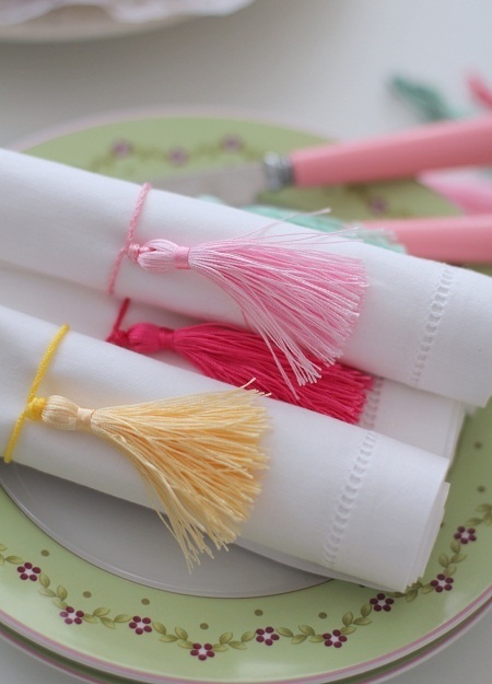 手作りも出来ちゃう♡おしゃれな『ナプキンリング』をDIY♩にて紹介している画像