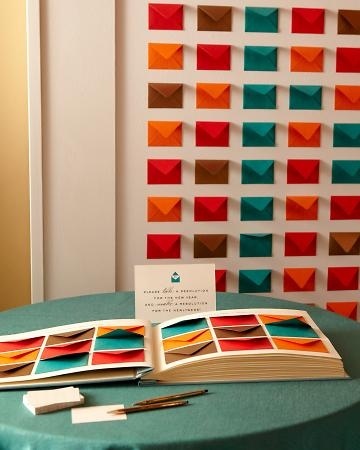 Treasured Memories: How to Create a Cute Guest Book for Your Wedding ♡にて紹介している画像