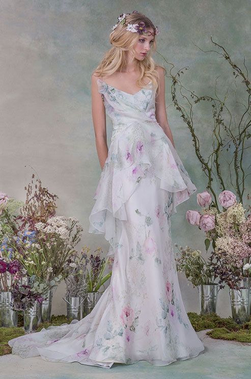 幻想的可愛さ＊水彩画風花柄ドレスに恋をした♡にて紹介している画像