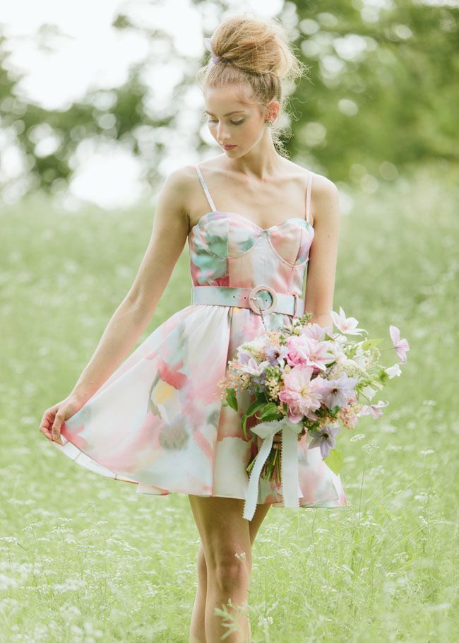 幻想的可愛さ＊水彩画風花柄ドレスに恋をした♡にて紹介している画像