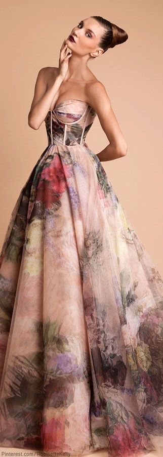 幻想的可愛さ＊水彩画風花柄ドレスに恋をした♡にて紹介している画像