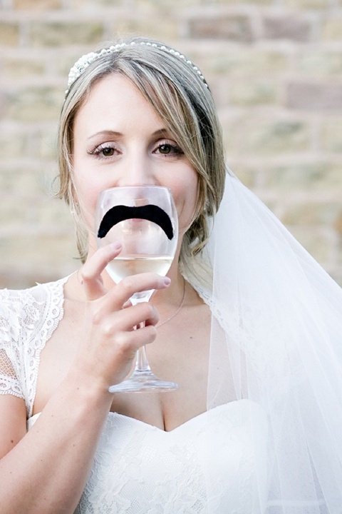 Charming "Mustache Items" for a Playfully Cute Look! ♡にて紹介している画像