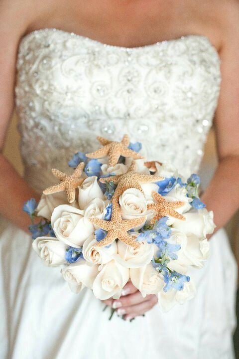 Trend Alert! Resort Weddings with a Starfish Theme♡にて紹介している画像