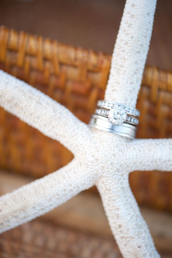 Trend Alert! Resort Weddings with a Starfish Theme♡にて紹介している画像