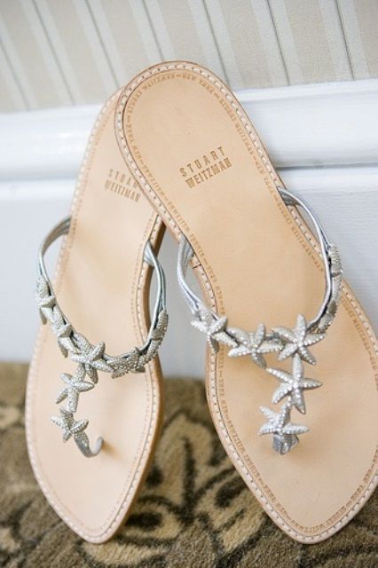 Trend Alert! Resort Weddings with a Starfish Theme♡にて紹介している画像