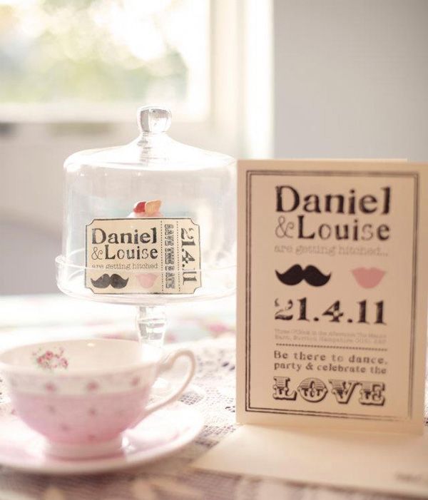 Charming "Mustache Items" for a Playfully Cute Look! ♡にて紹介している画像