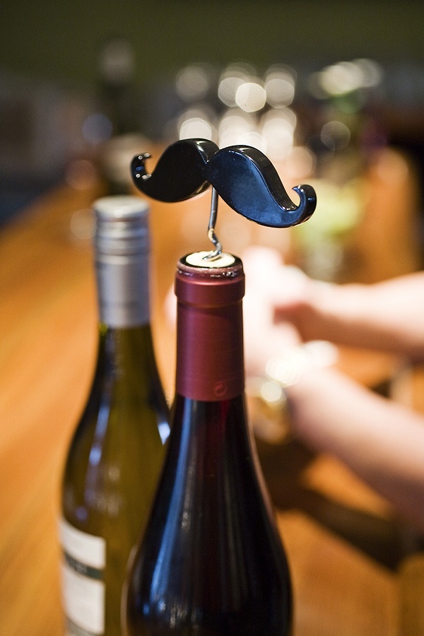 Charming "Mustache Items" for a Playfully Cute Look! ♡にて紹介している画像