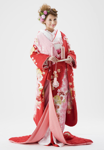 Fulfill Your Dream: Choosing a Unique Wedding Dress at Felice Vita♡にて紹介している画像