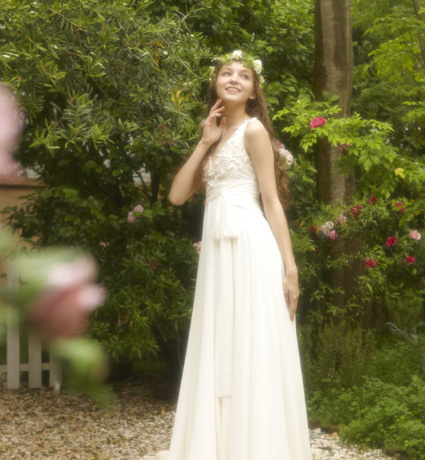 Fulfill Your Dream: Choosing a Unique Wedding Dress at Felice Vita♡にて紹介している画像
